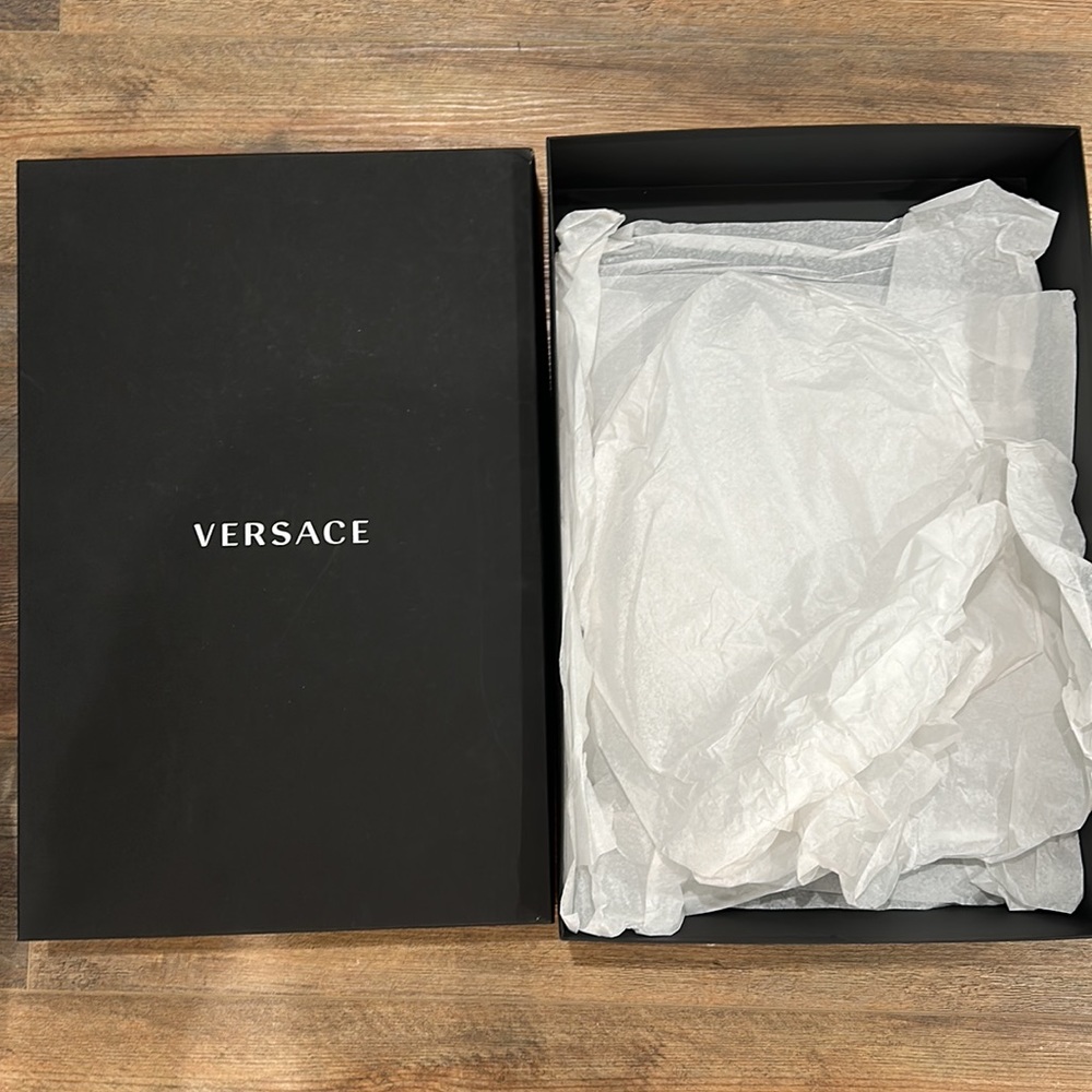 Red Versace Robe. Brand New. Tags, Box, & Receipt. - Picture 2 of 4